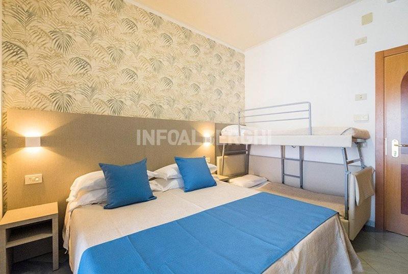 Hotel Christian Rimini Eksteriør bilde