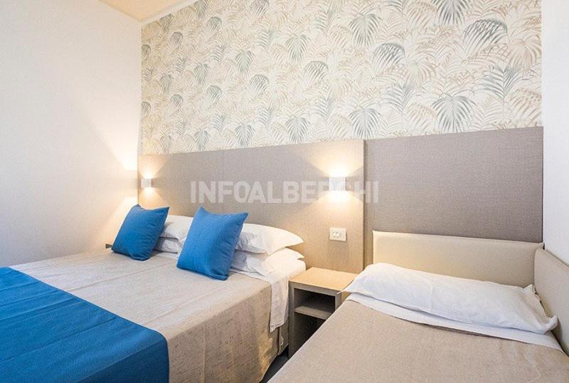 Hotel Christian Rimini Eksteriør bilde